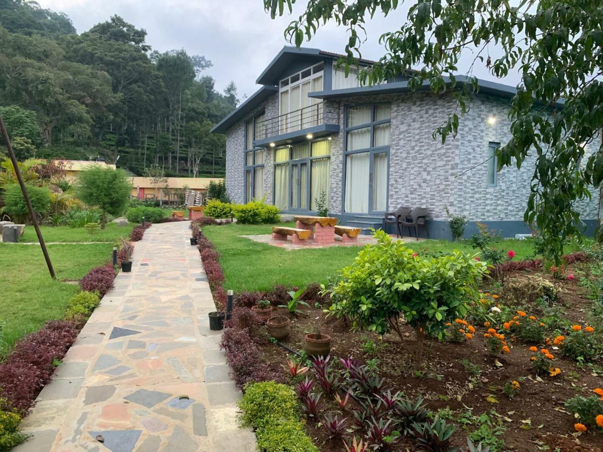 Silvertip Cafe & Homestay Kotagiri Luaran gambar